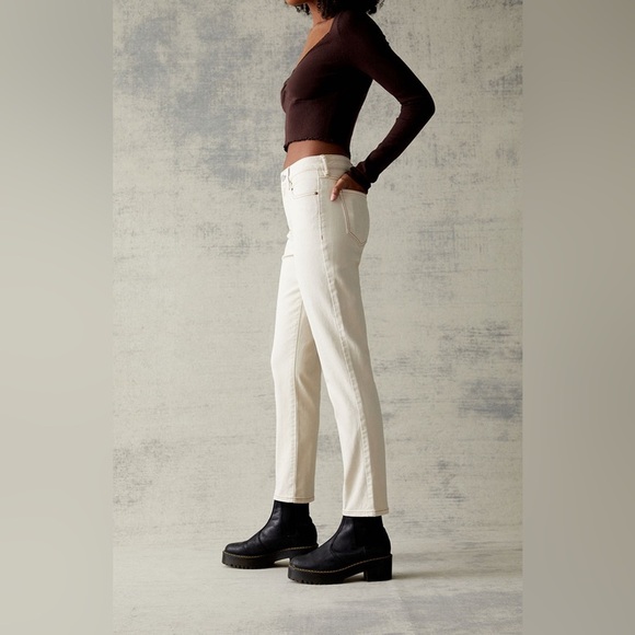 PACSUN | Stretch Mom High Rise Cream Denim Straight Leg Pants - Picture 15 of 16